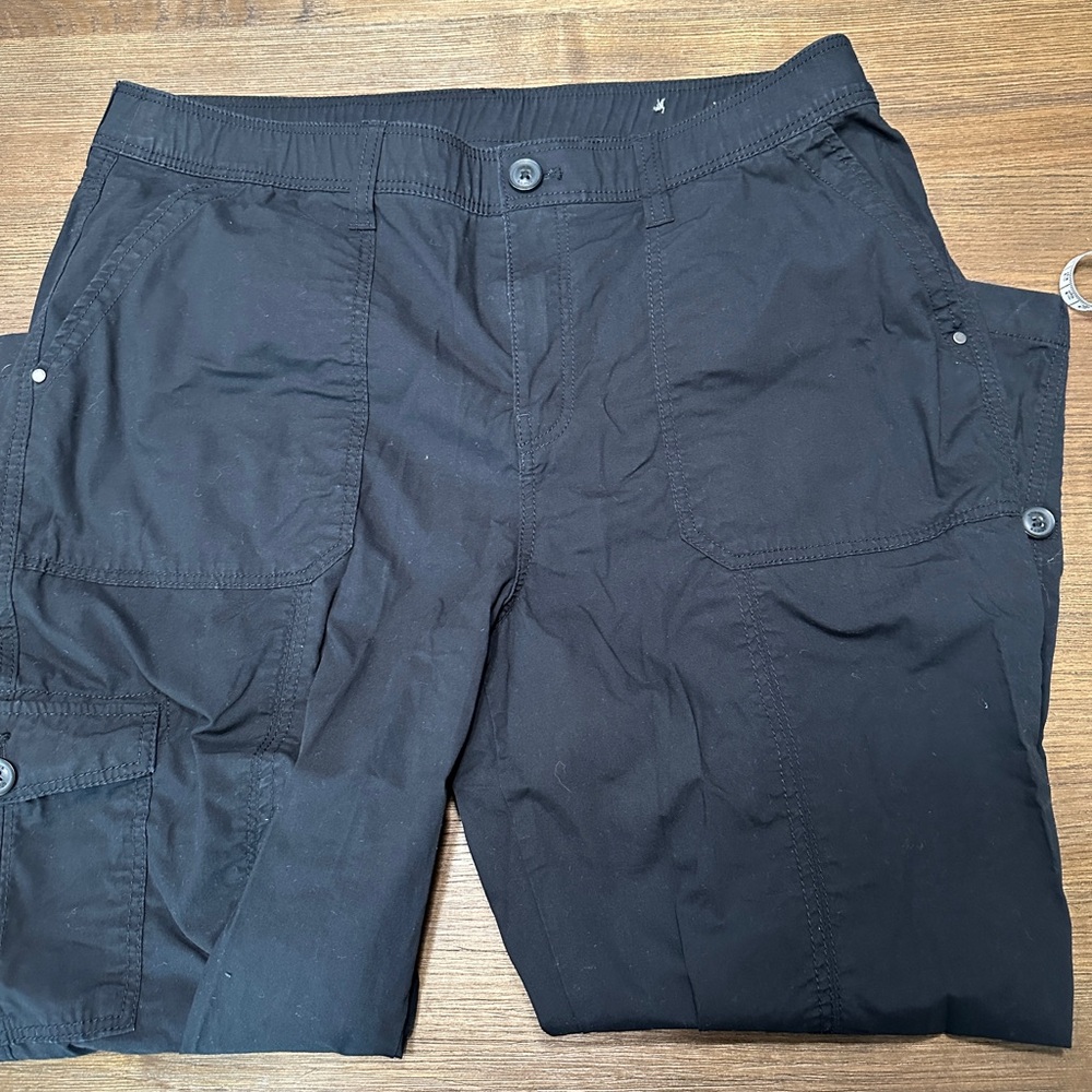 Women’s  Black Cargo pants
